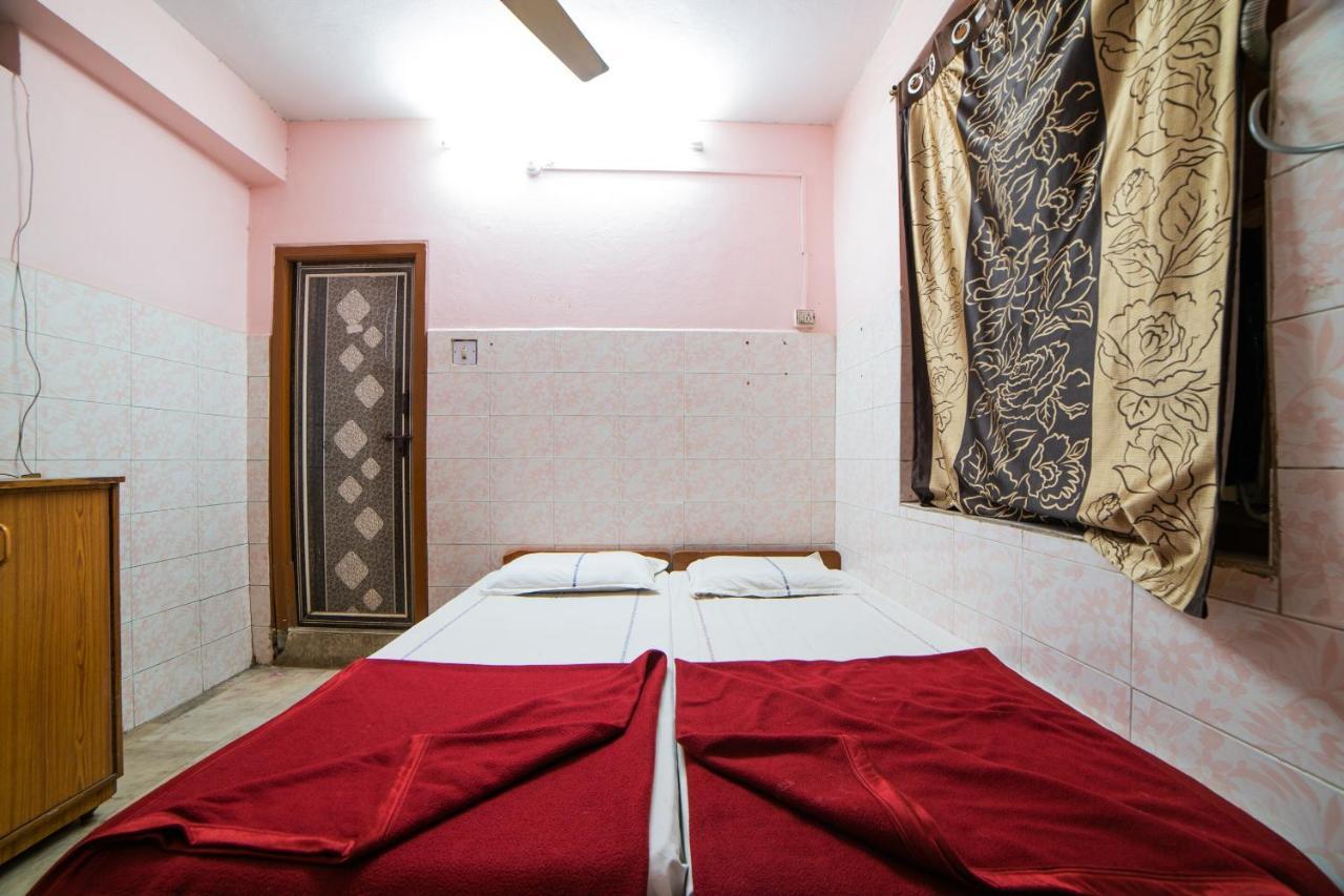 Hotel O Sree Radha Lodge Near Snow World Secundurabad Extérieur photo