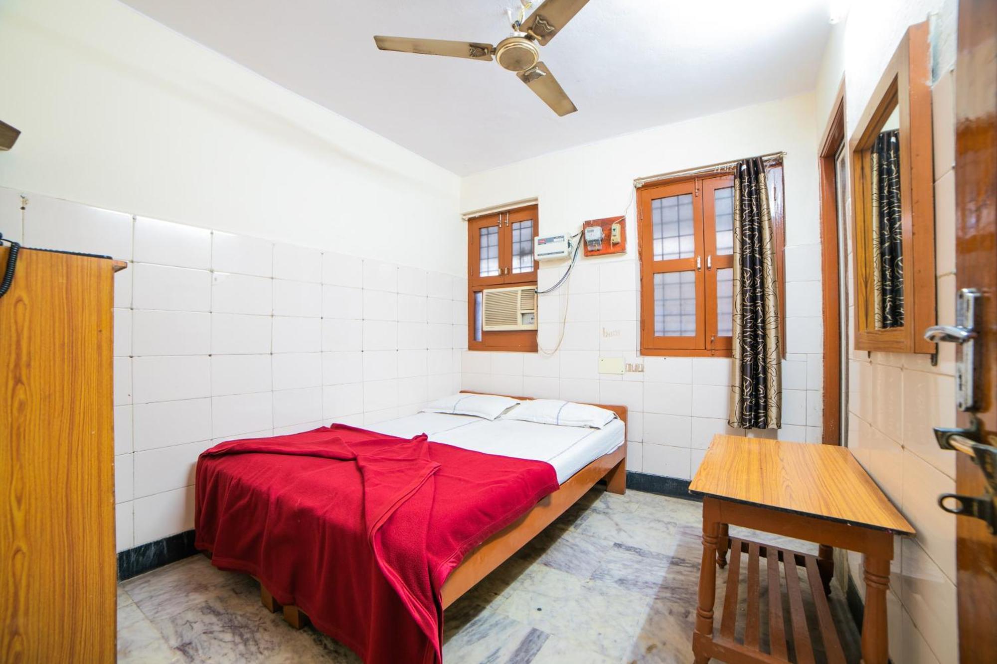 Hotel O Sree Radha Lodge Near Snow World Secundurabad Extérieur photo