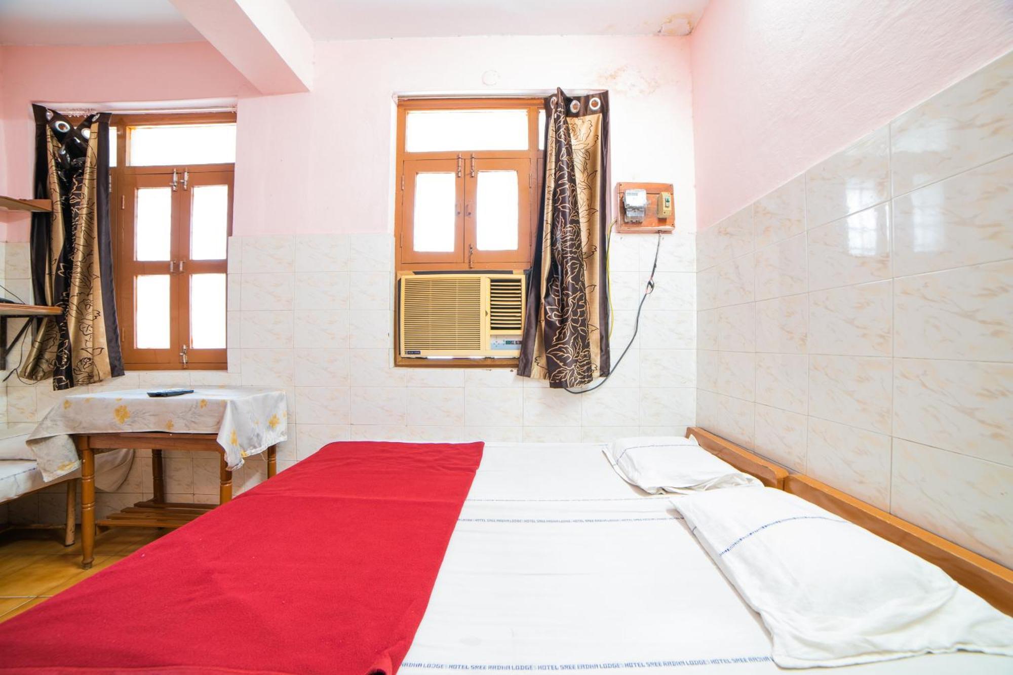 Hotel O Sree Radha Lodge Near Snow World Secundurabad Extérieur photo
